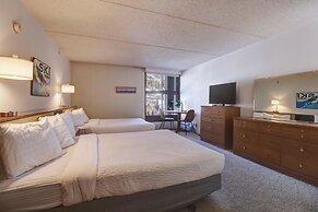 Perfectly Located Hotel Room - Ski-In Ski-Out - Steps to the American 