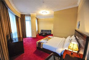 Hotel Aisi