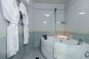 Hotel Aisi