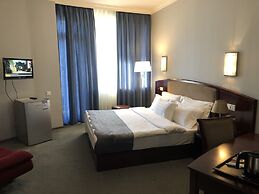 Hotel Aisi