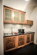 Scharffenberg Apartments Main Square