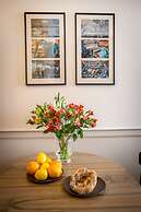 Scharffenberg Apartments Main Square