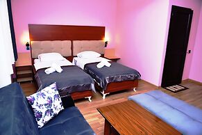 Yaffle Inn Boutique Hotel