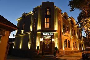 Yaffle Inn Boutique Hotel