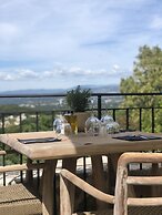 Mougins Luxury Retreats