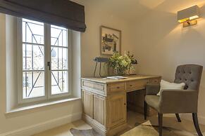 Mougins Luxury Retreats