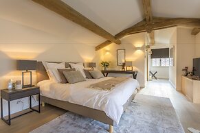 Mougins Luxury Retreats