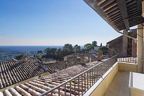 Mougins Luxury Retreats