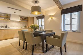 Mougins Luxury Retreats