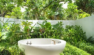 Sirru Fen Fushi Private Lagoon Resort