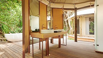 Sirru Fen Fushi Private Lagoon Resort