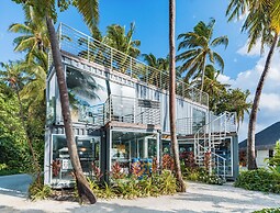 Sirru Fen Fushi Private Lagoon Resort