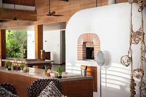 Sirru Fen Fushi Private Lagoon Resort