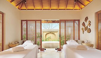 Sirru Fen Fushi Private Lagoon Resort