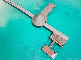 Sirru Fen Fushi Private Lagoon Resort