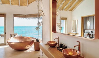 Sirru Fen Fushi Private Lagoon Resort