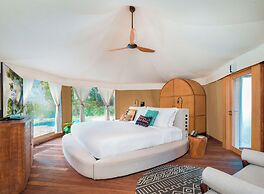 Sirru Fen Fushi Private Lagoon Resort