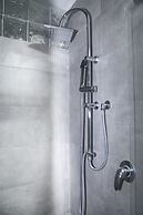 Colorful Sea View Apartments