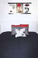 Colorful Sea View Apartments