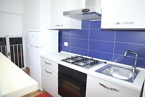 Colorful Sea View Apartments