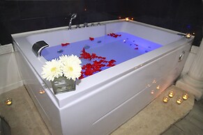 Sermoneta Apartments