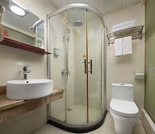 Kaiserdom Changsha West Bus Terminal