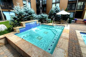 111 Vail International 2 Bedroom Condo by RedAwning