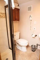 111 Vail International 2 Bedroom Condo by RedAwning