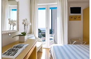 Hotel Plaza Esplanade