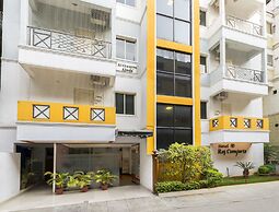 Hotel Raj Comforts - Golf View