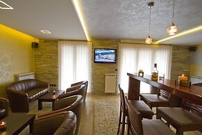 Vila Barović and Spa