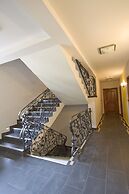 Vila Barović and Spa