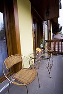 Vila Barović and Spa