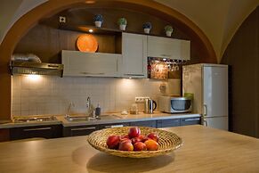 Emperoom Millionnaya