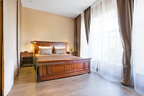 Emperoom Millionnaya