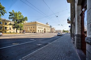 Emperoom Millionnaya