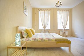 Emperoom Millionnaya