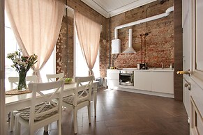 Emperoom Millionnaya