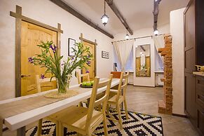 Emperoom Millionnaya