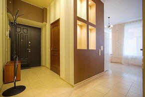 Emperoom Millionnaya