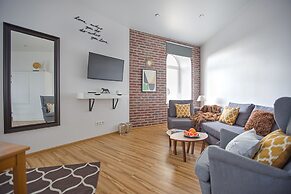 Emperoom Millionnaya