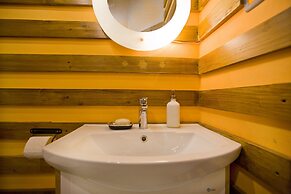 Emperoom Millionnaya