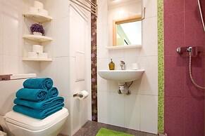 Emperoom Millionnaya