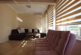 Acet Hotel