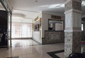 Acet Hotel