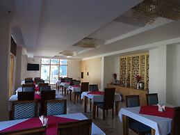 Hill County Resort & Spa, Manali