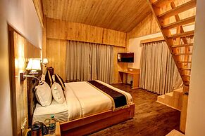 Hill County Resort & Spa, Manali