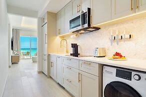 Beachfront at Windsong on the Reef