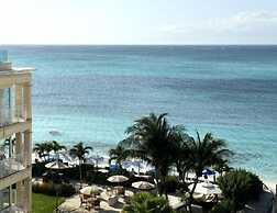 Beachfront at Windsong on the Reef