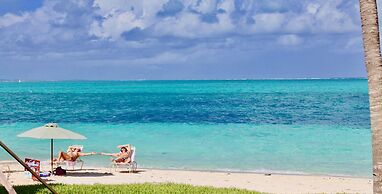Beachfront at Windsong on the Reef